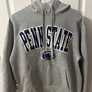 Women’s e5 Penn State Sweatshirt.